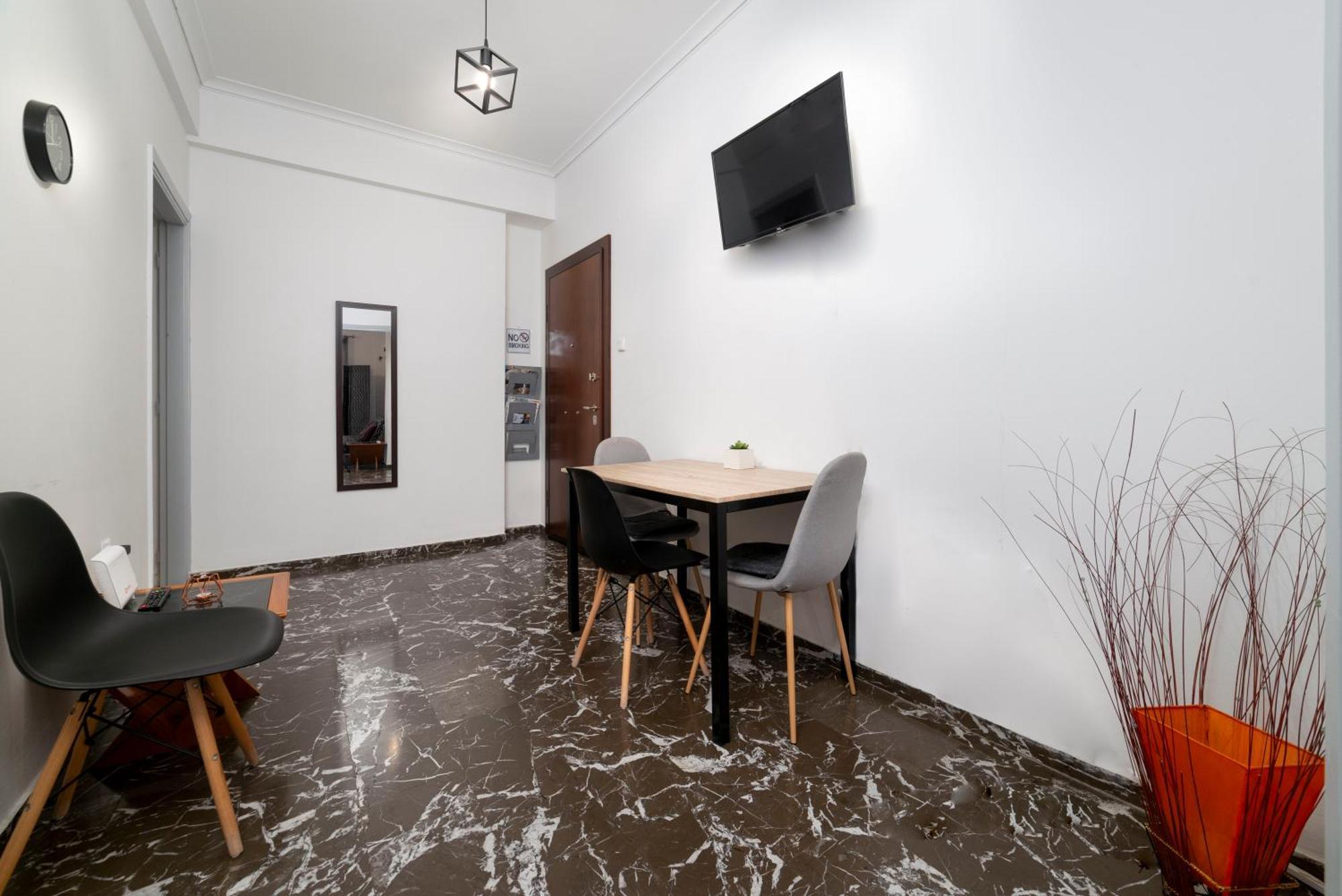 Local Urban Living 2Bd Apartment In Athen Exterior foto